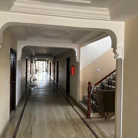 Hotel Siddhi Vinayak Station Road Dźajpur Zewnętrze zdjęcie