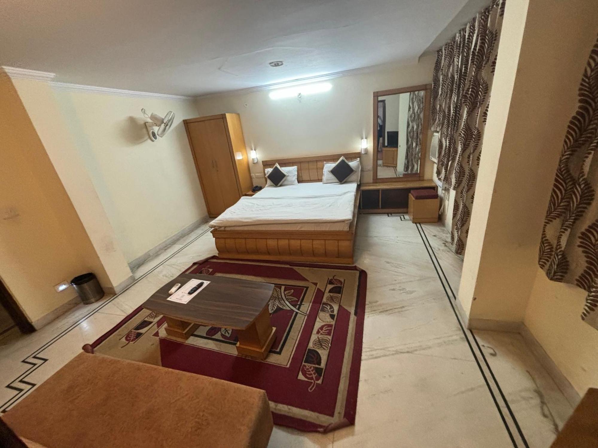 Hotel Siddhi Vinayak Station Road Dźajpur Zewnętrze zdjęcie