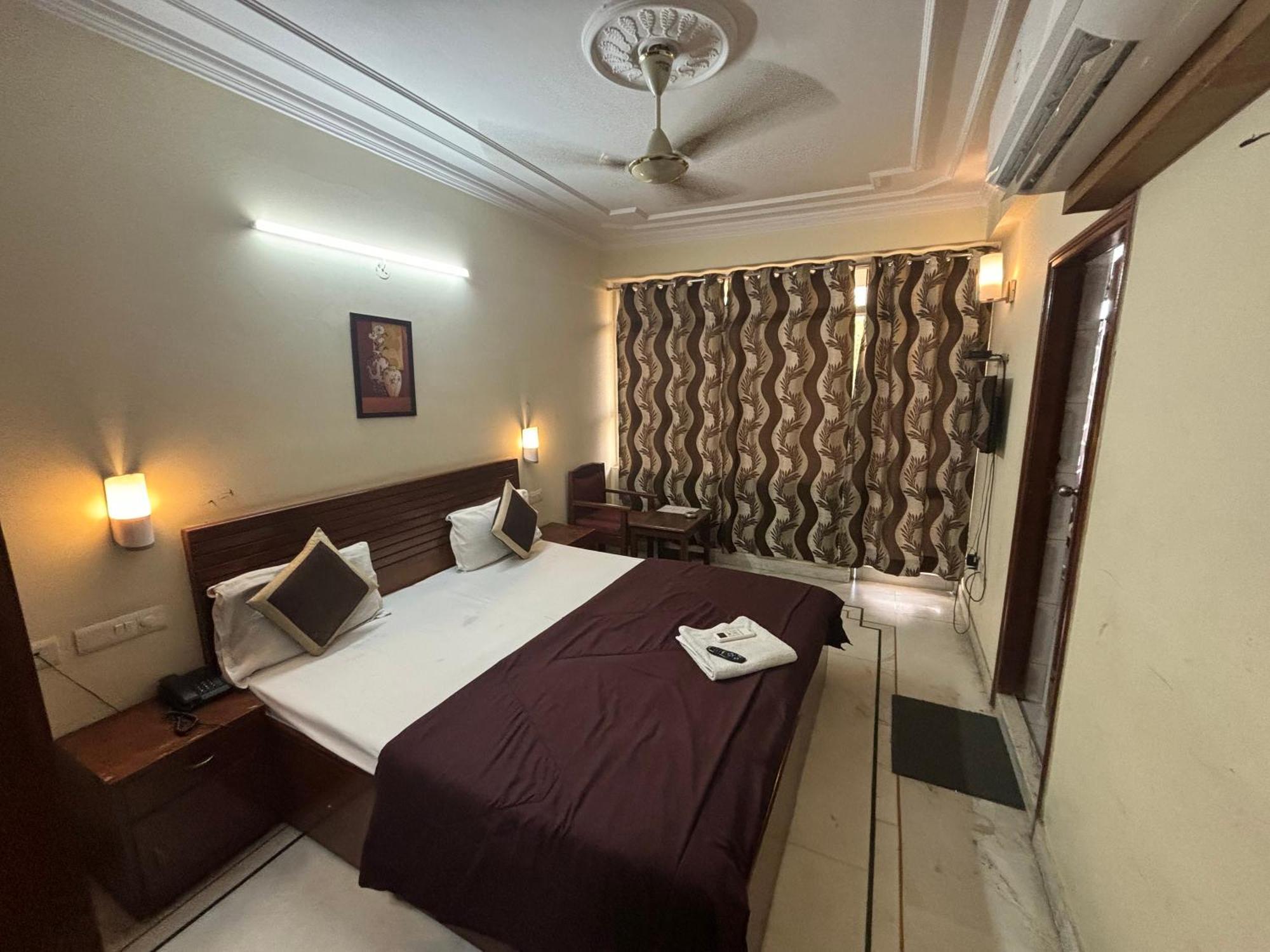 Hotel Siddhi Vinayak Station Road Dźajpur Zewnętrze zdjęcie