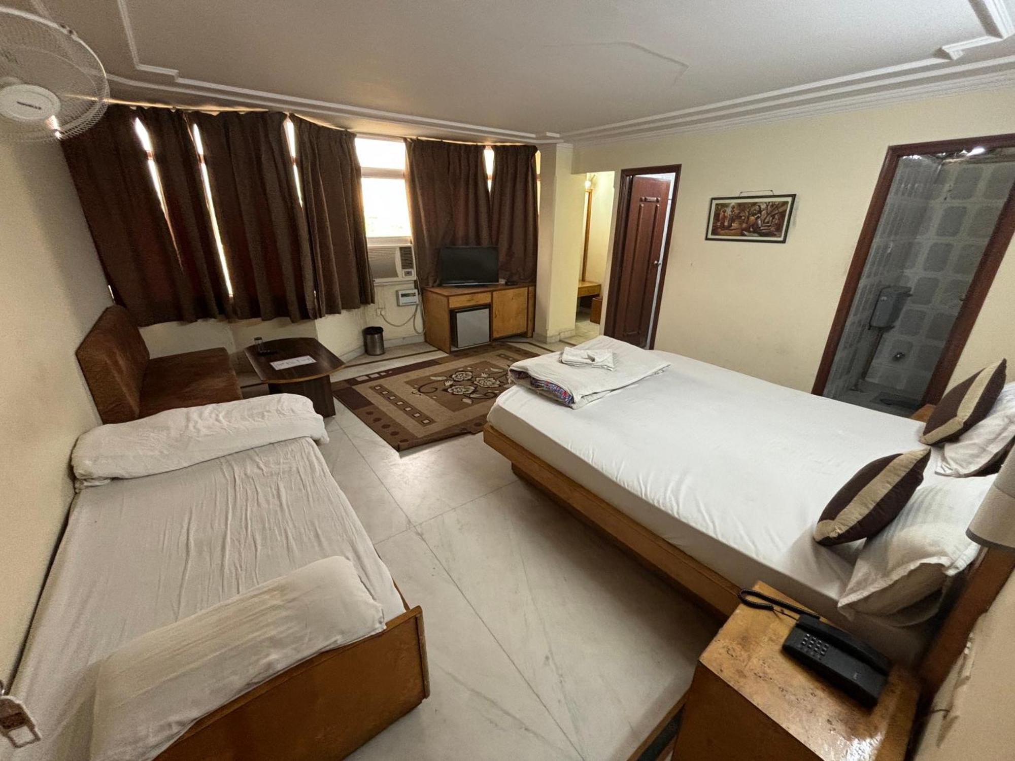 Hotel Siddhi Vinayak Station Road Dźajpur Zewnętrze zdjęcie