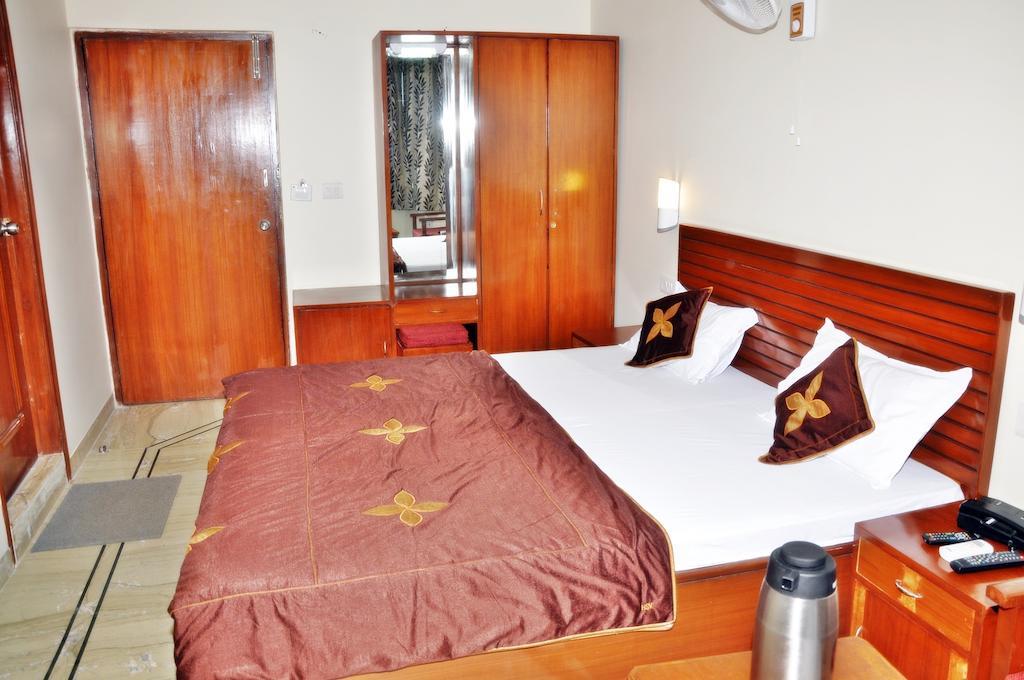 Hotel Siddhi Vinayak Station Road Dźajpur Zewnętrze zdjęcie